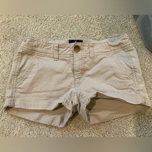 American Eagle Khaki Shorts Size 0